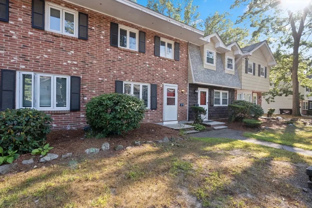 46 Gaston St #46, Methuen