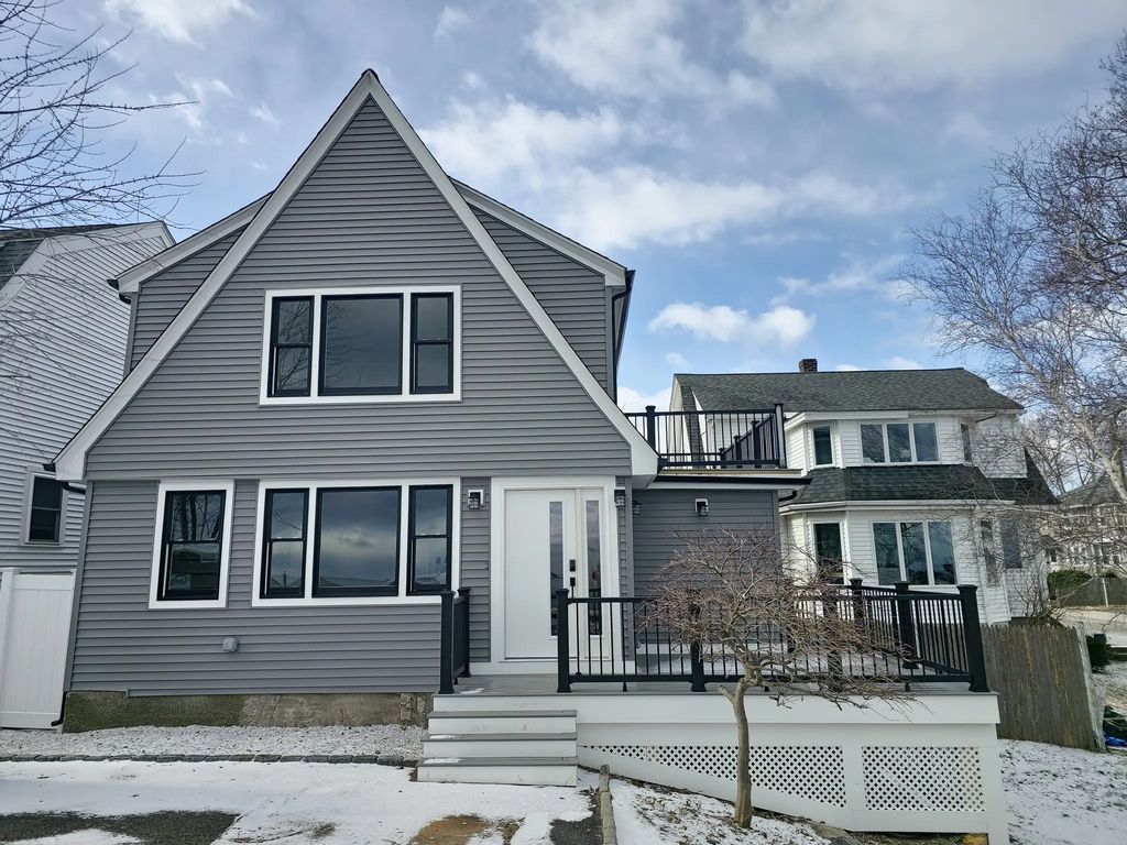 571 Quincy Shore Drive #571, Quincy