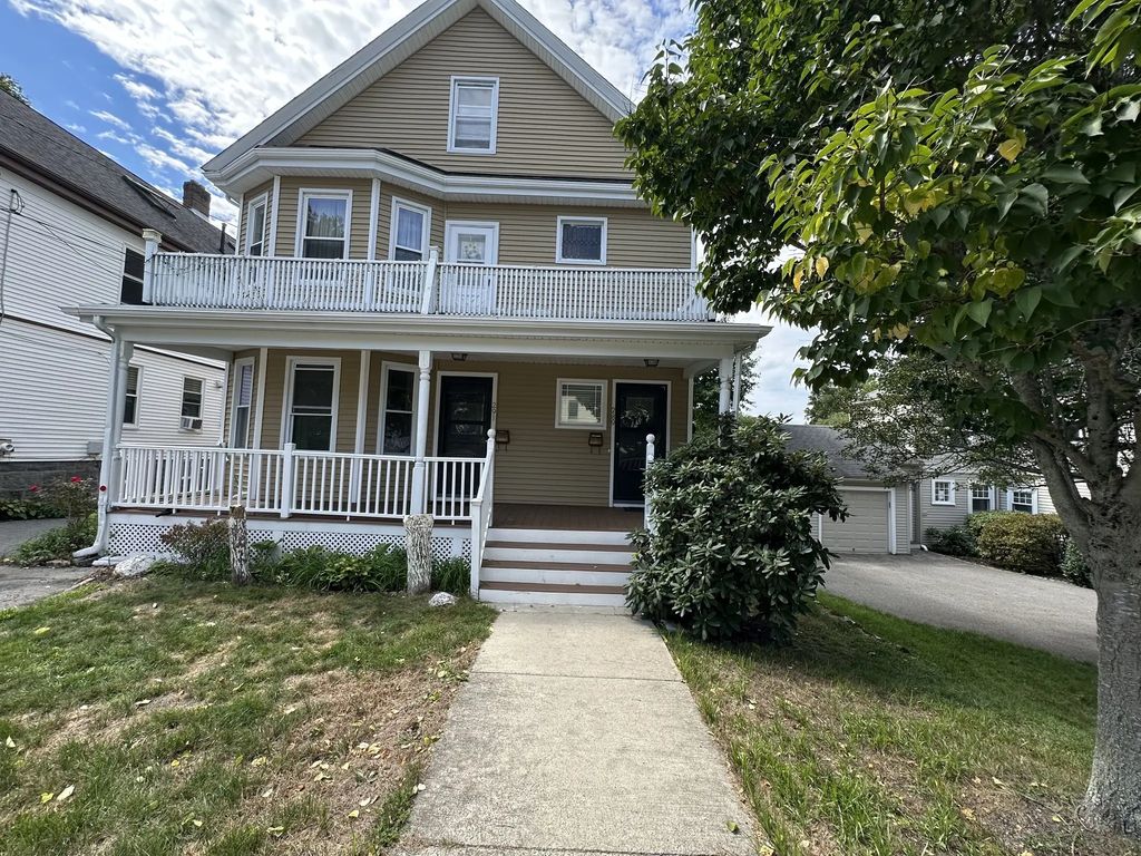 289 Thacher St #1, Milton