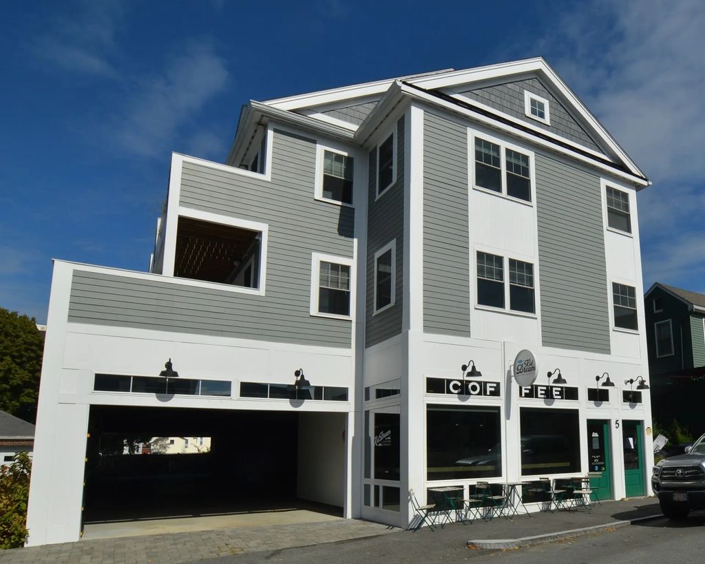 5 W. Dane St #7, Beverly