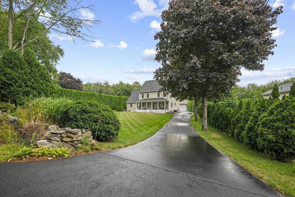 70 Ellis Road, Southbridge
