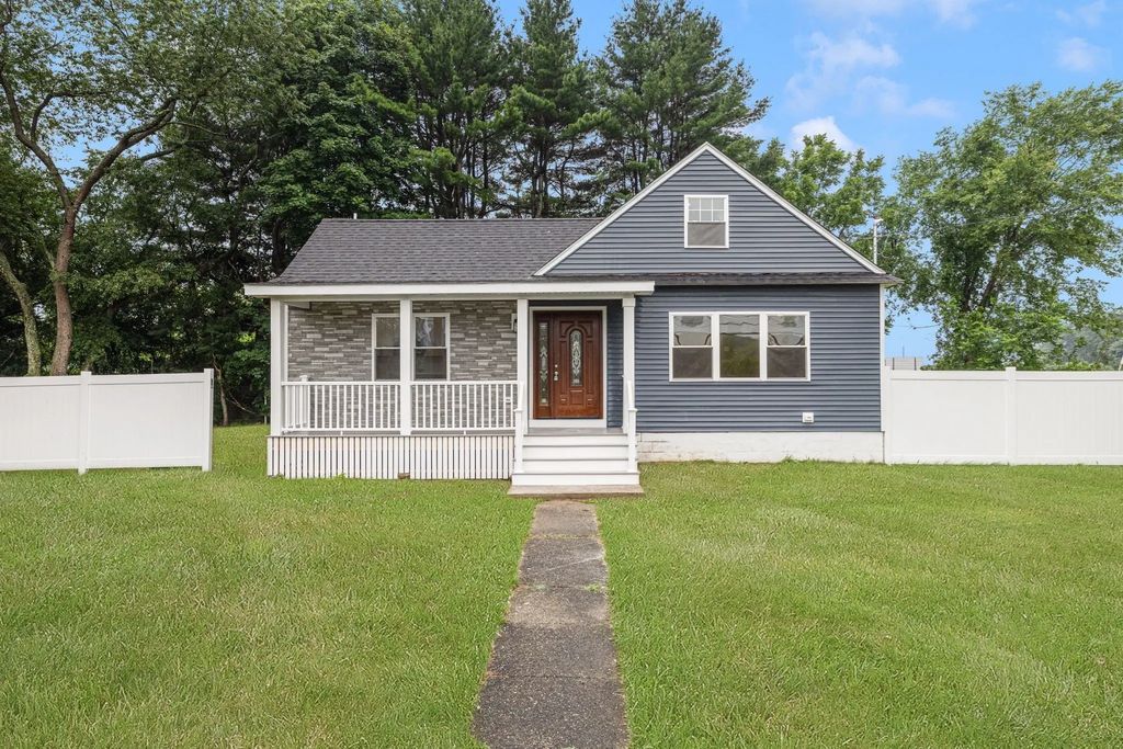 5 Colfall St, Seekonk