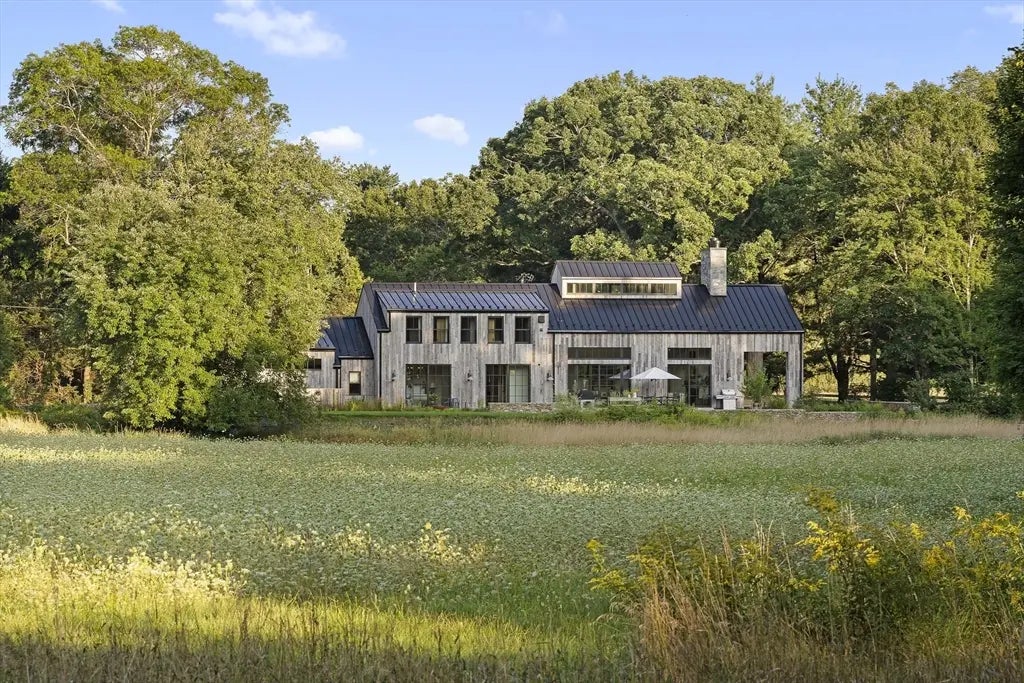 8 Silver Hill, Lincoln