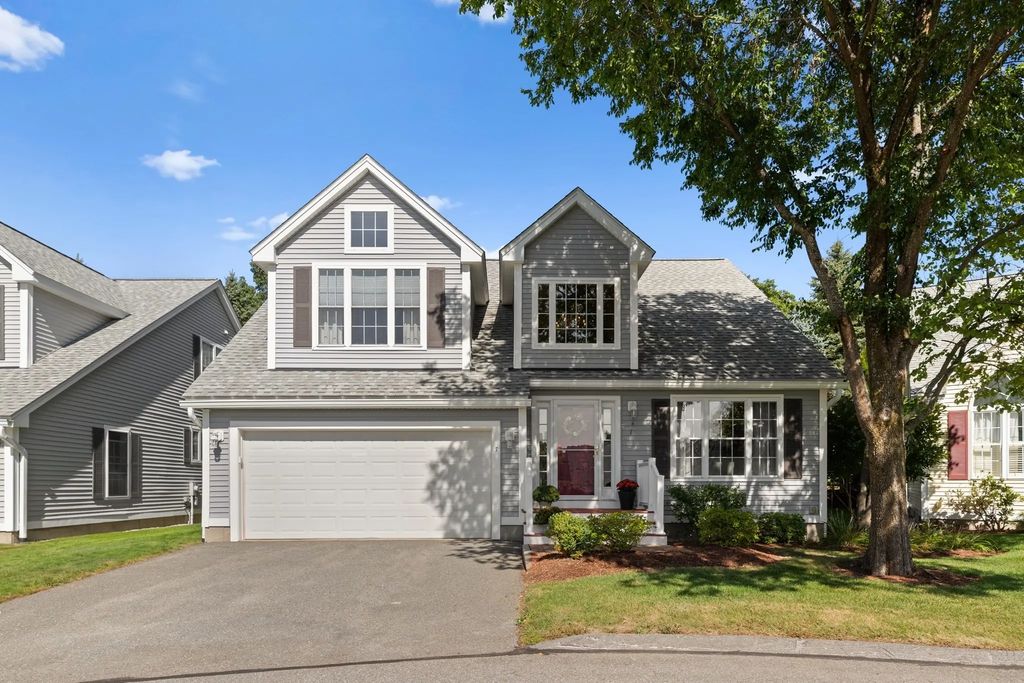 7 Dornoch Cir #7, Chelmsford