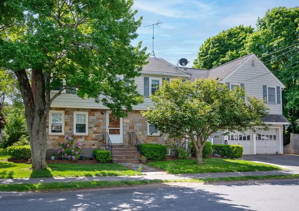 73 Washington Street, Milton