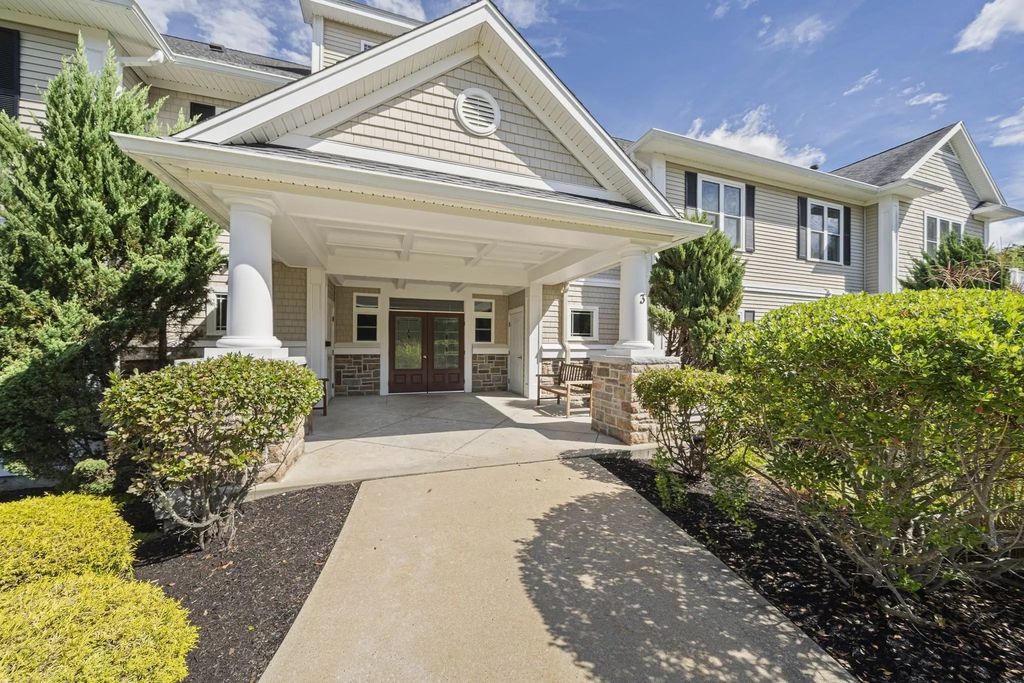 314 Eagles Nest Way #314, Franklin
