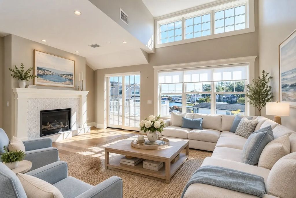 87 Elm St #321, Cohasset