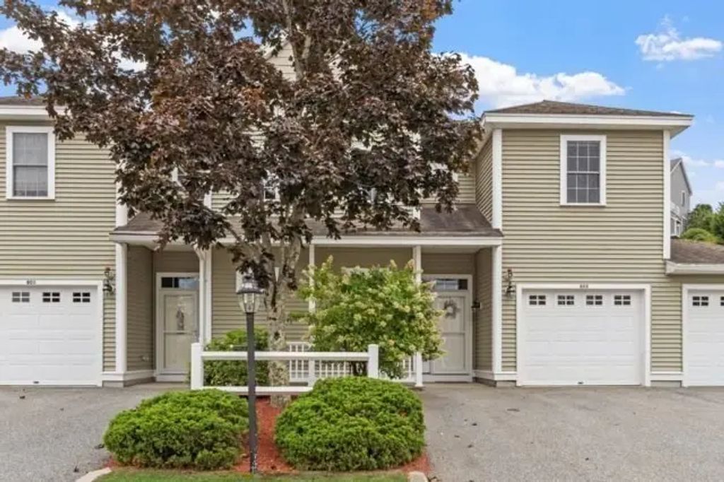 605 Devenwood Way #605, Clinton