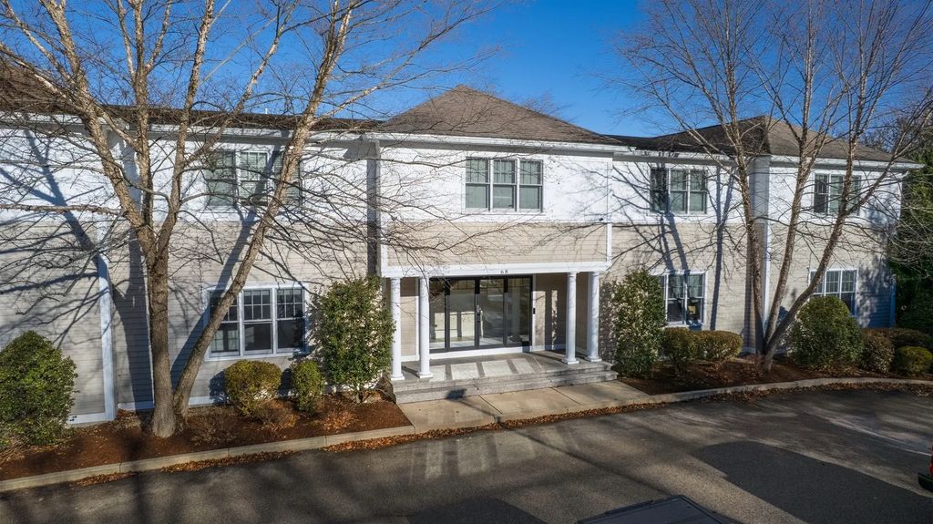 68 Evergreen St, Kingston