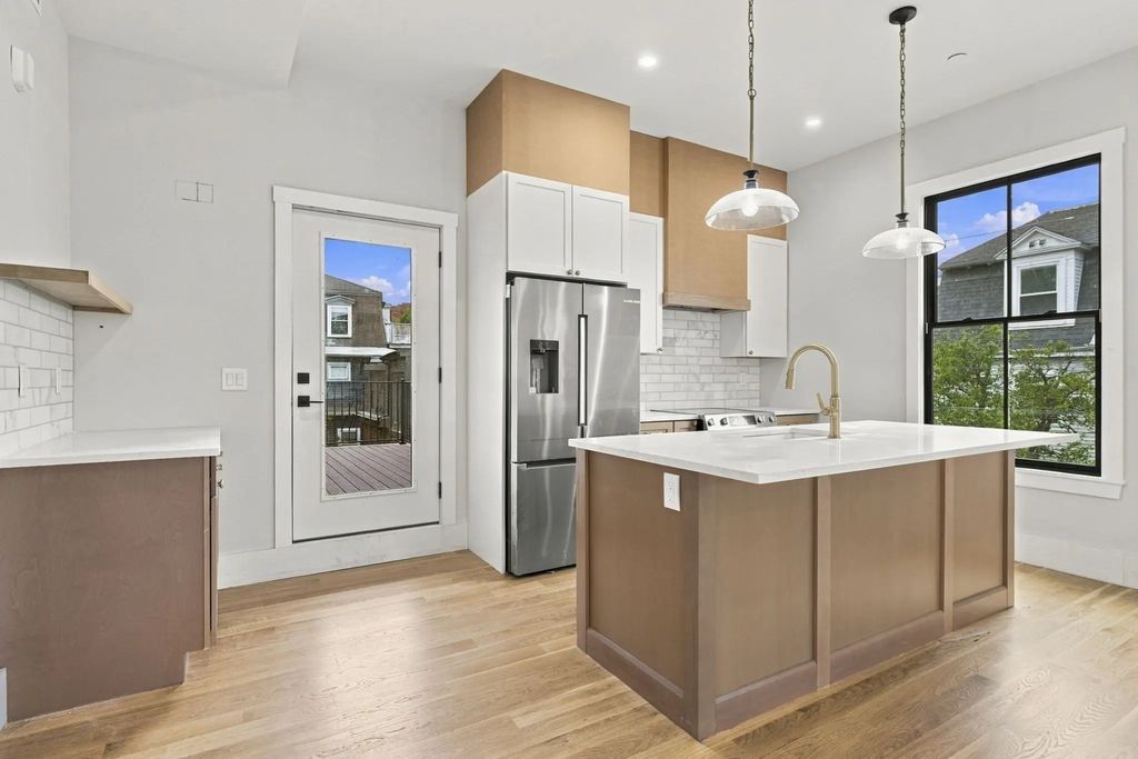 93 Moreland Street #iii, Boston