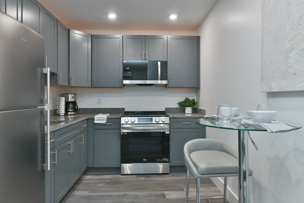 585 Essex St #210, Lynn