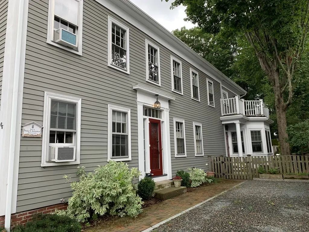 66 Purchase St, Newburyport