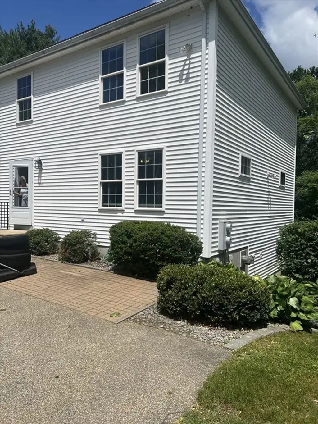 56 School St #a, Spencer