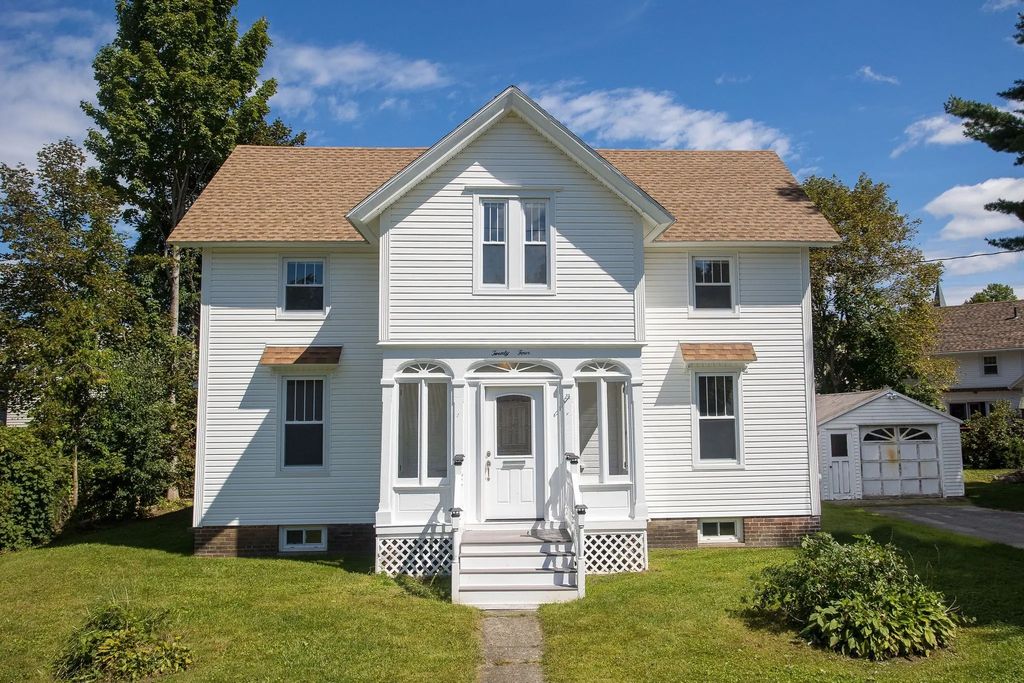 24 Elmvale, Pittsfield