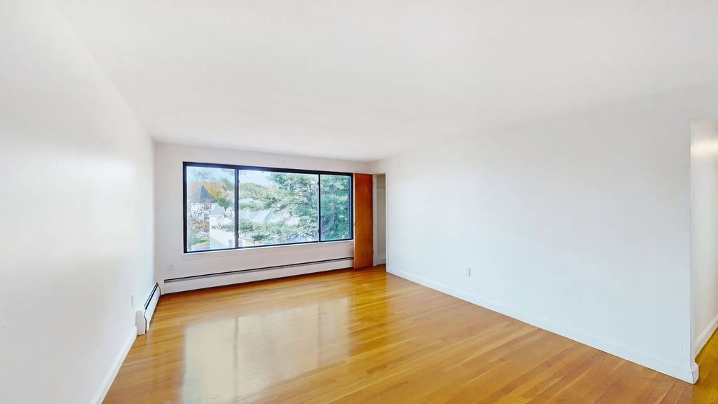 189 W. Wyoming Ave. #31, Melrose