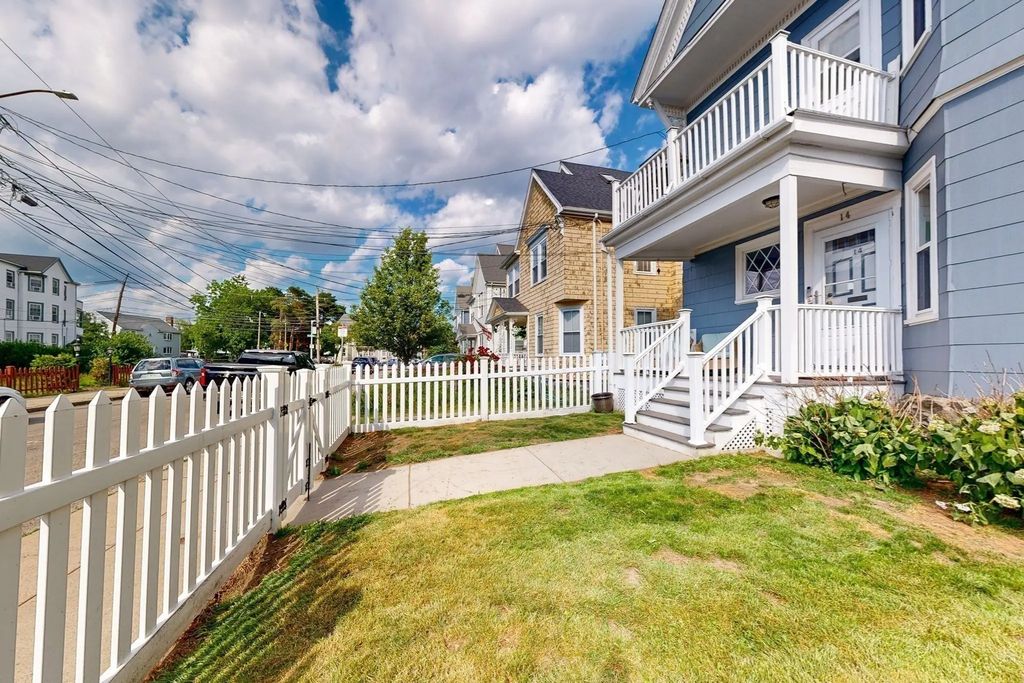14 Bayard St, Boston