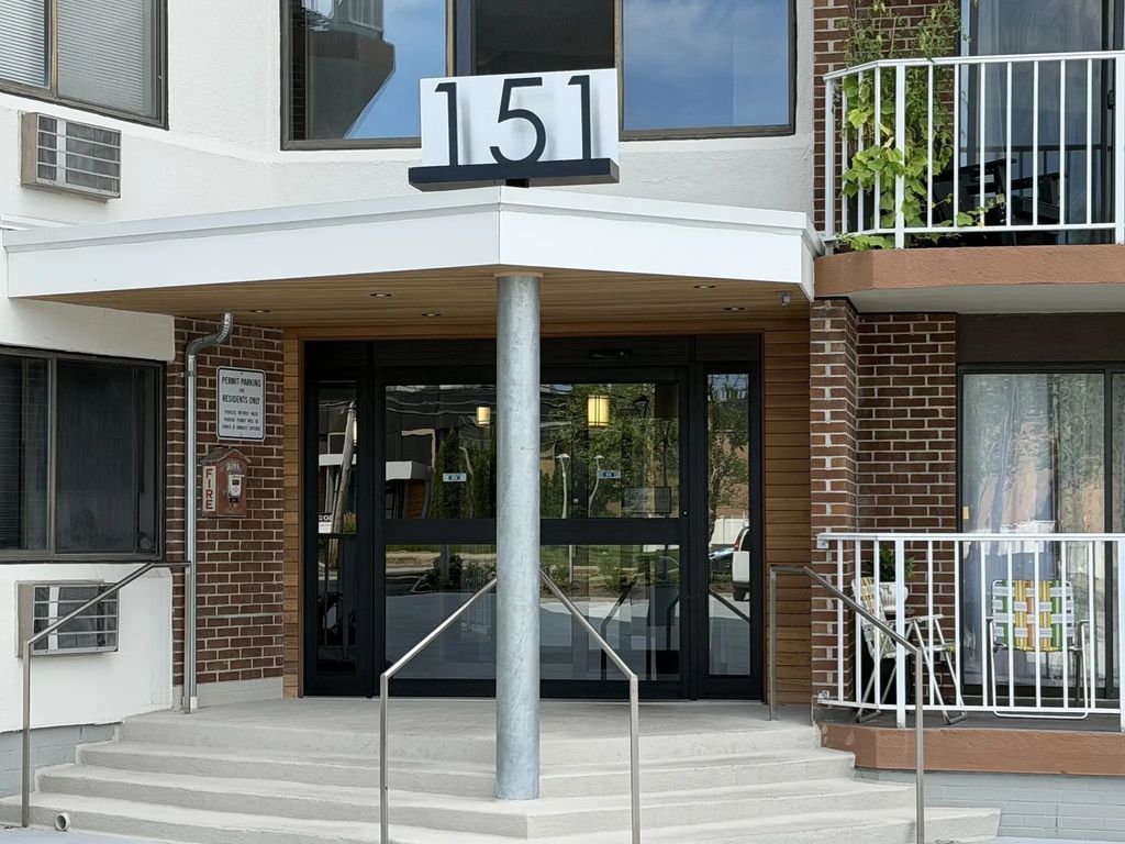 151 Coolidge Ave. #404, Watertown