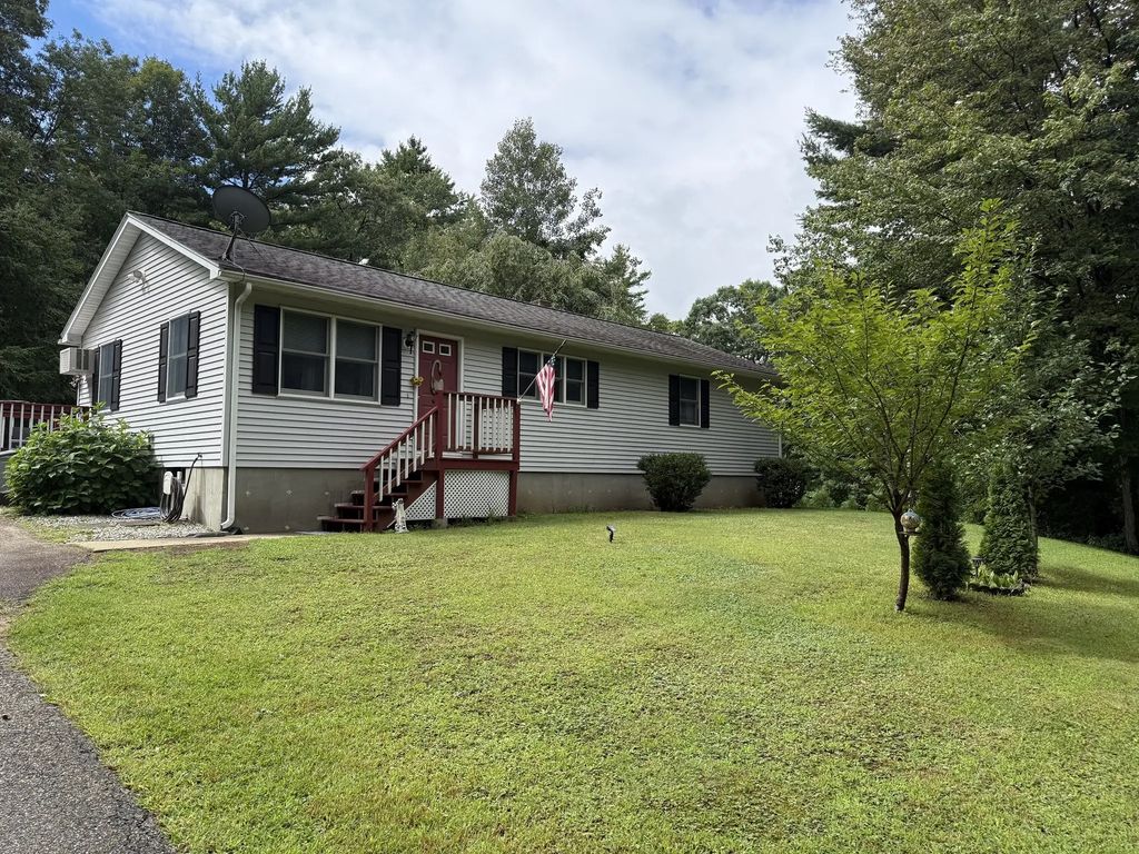 36 Leno Rd, Holland