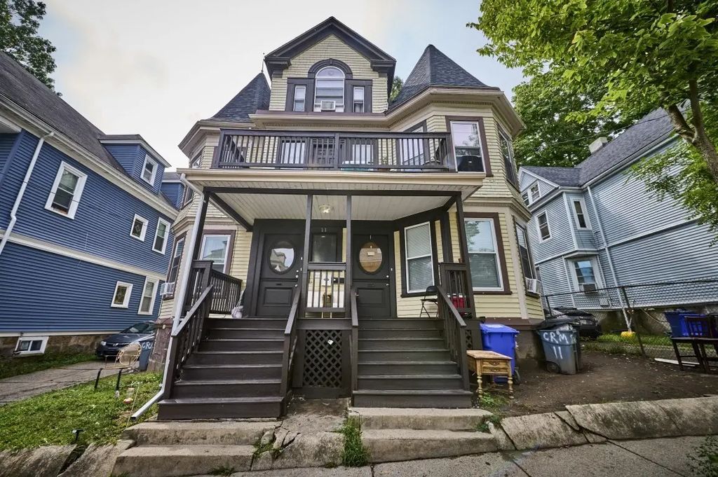 11 Wolcott Street, Boston