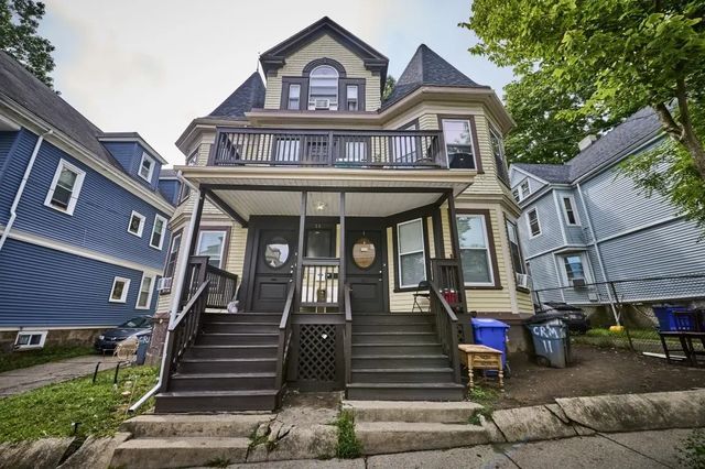 11 Wolcott Street, Boston