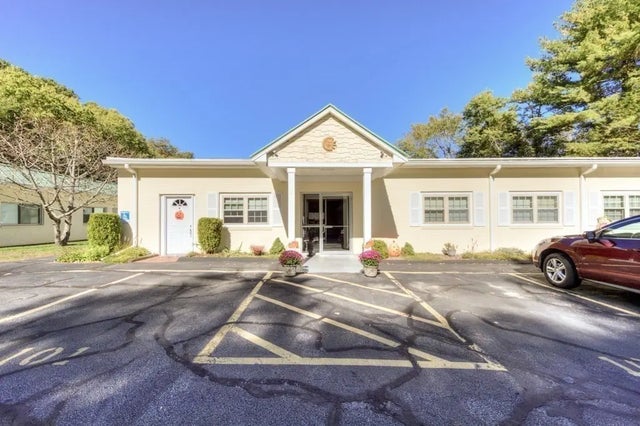 215 Mill St #113, Worcester