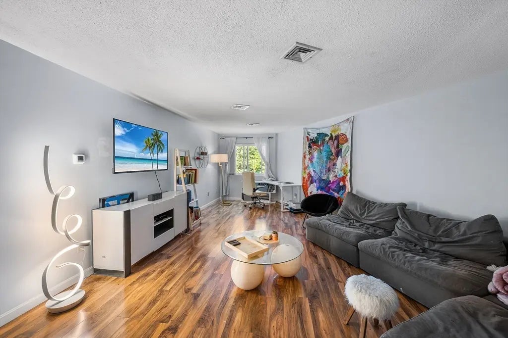 42 Loomis St #217, Malden