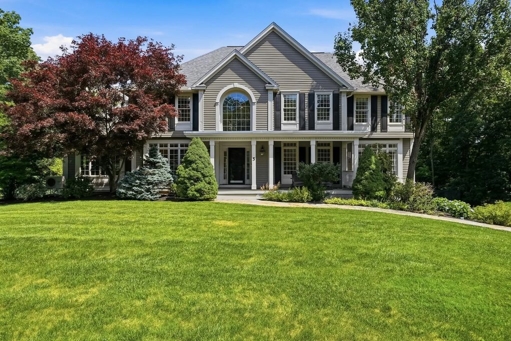 5 Sherwood Rd, Windham
