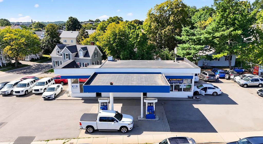 2 Andover Street, Peabody