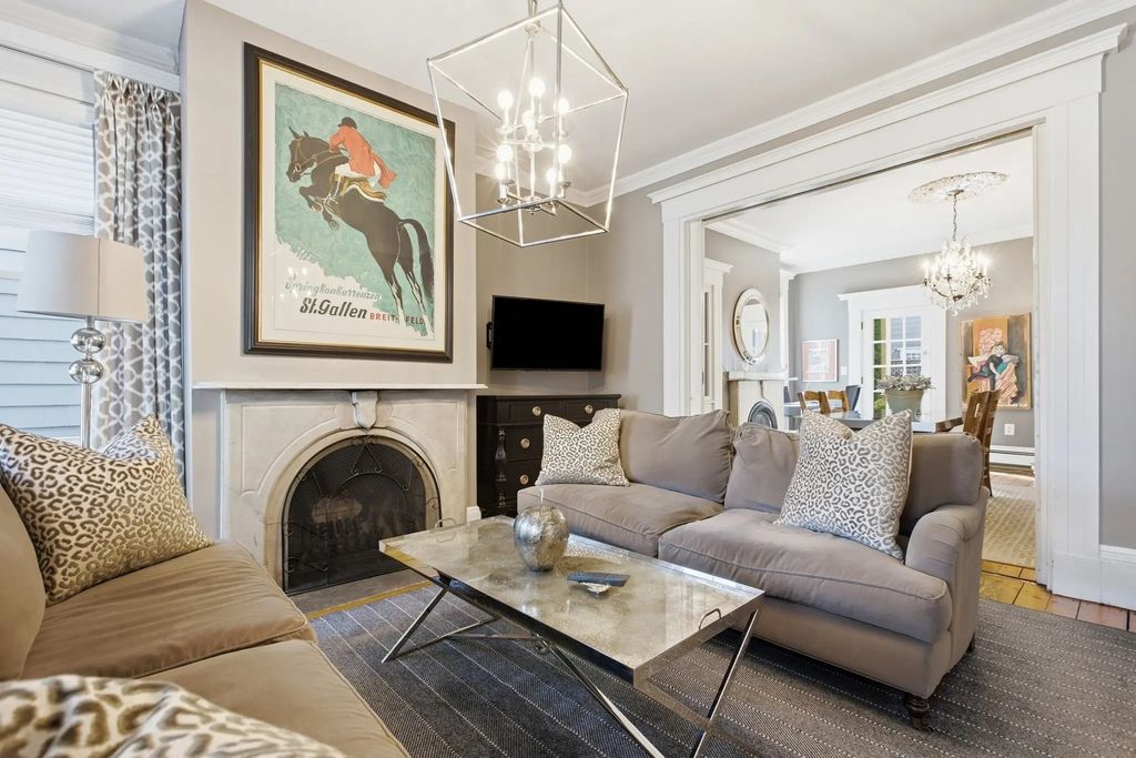 34 Bartlett Street #1, Boston