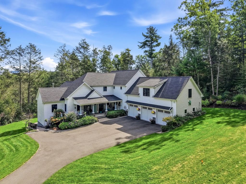 210 Crane Hill Rd, Wilbraham