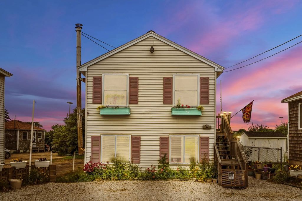 34 Cable Ave, Salisbury