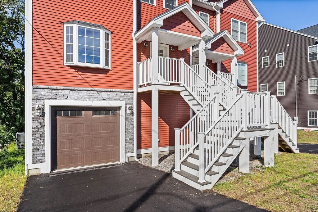 76 Valmor St, Worcester