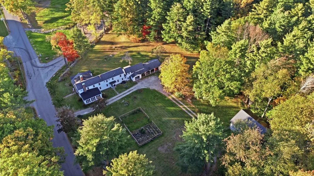 202 Ash St, Winchendon