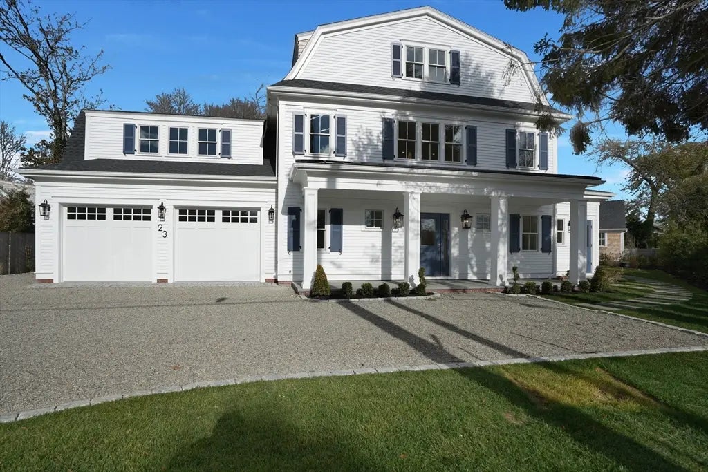 23 Pinehurst Road, Edgartown