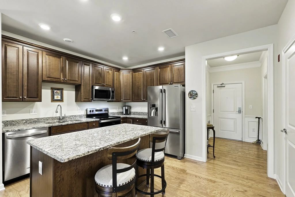 230 Martins Landing #111, North Reading