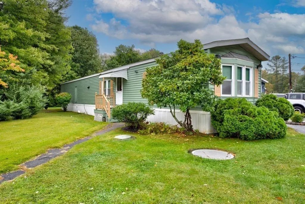 305 Turnpike St=235 5th St #235, Easton