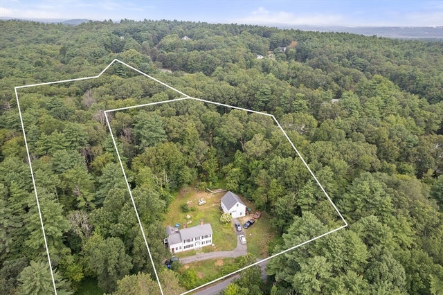 68 Spring Street, Hopkinton