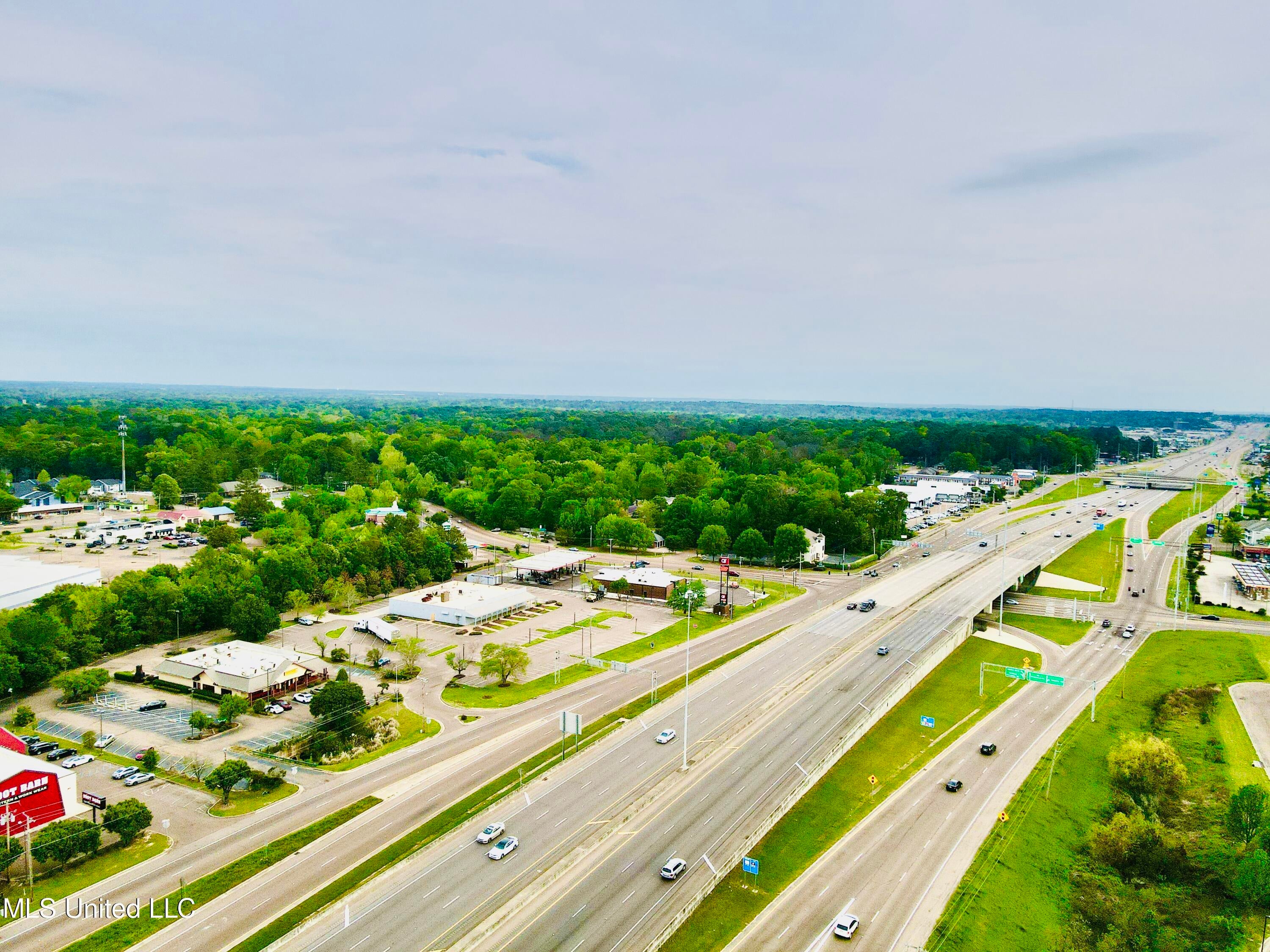6020-interstate-55-jackson-property-listing-mls-4078511