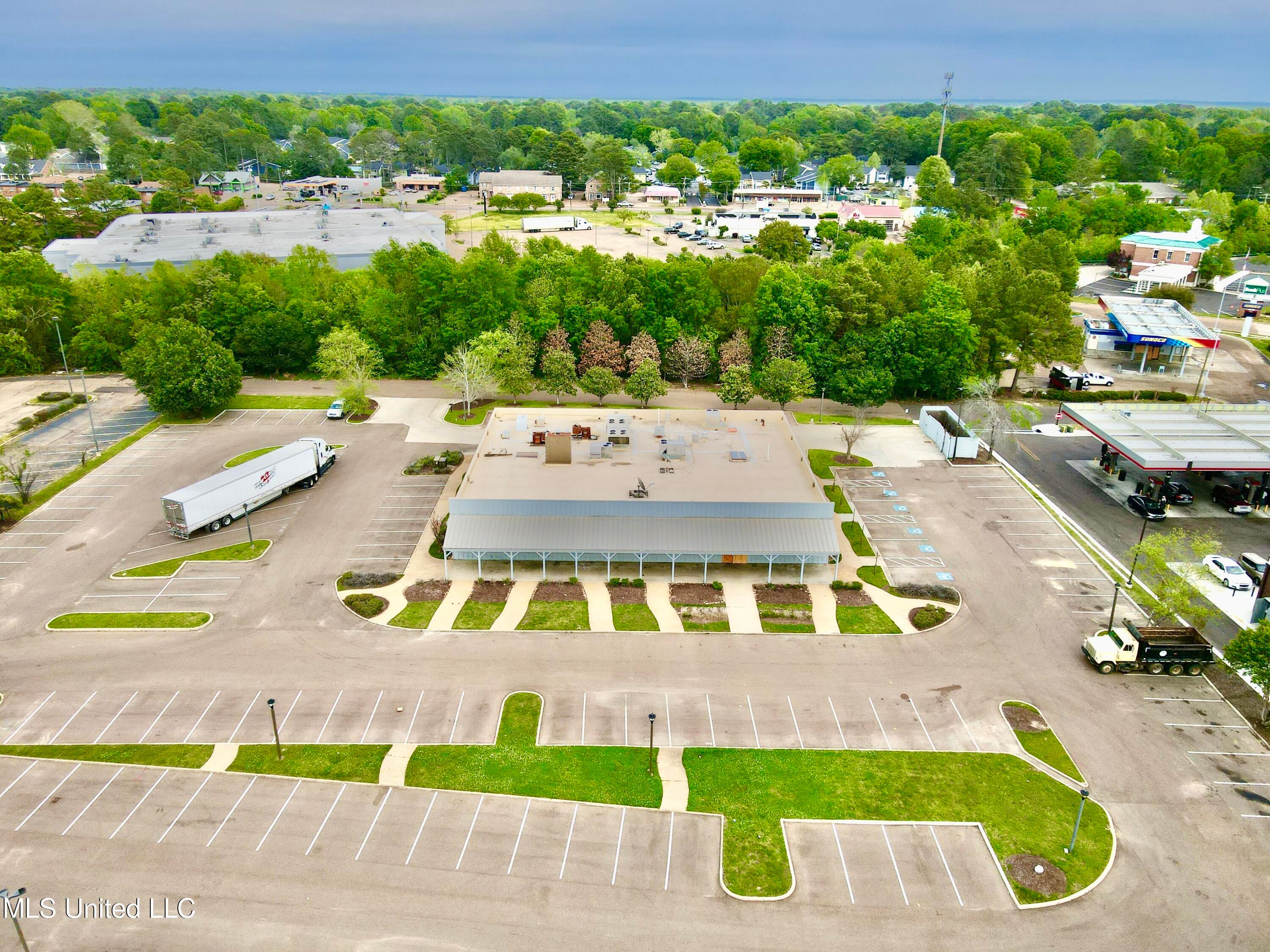 6020-interstate-55-jackson-property-listing-mls-4078511