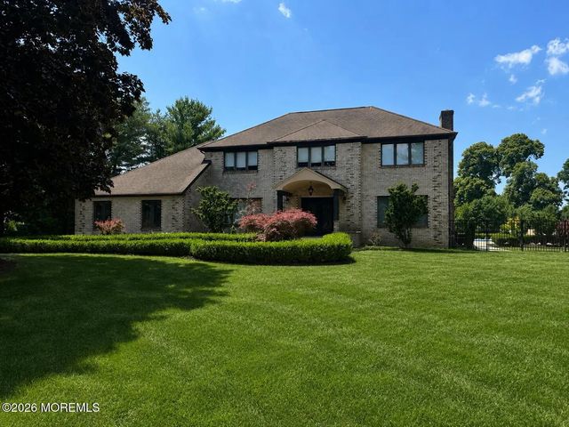 2 Candlelight Drive, Holmdel