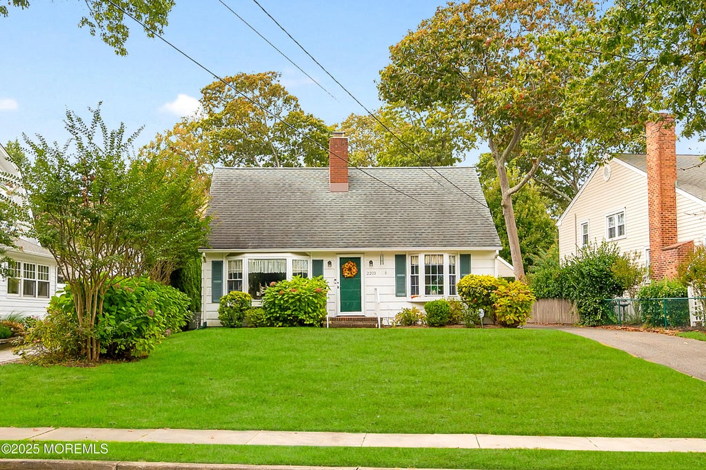 2203 3rd Avenue, Spring Lake