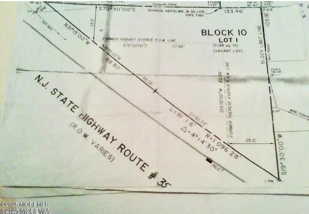 52 Highway 35, Keyport