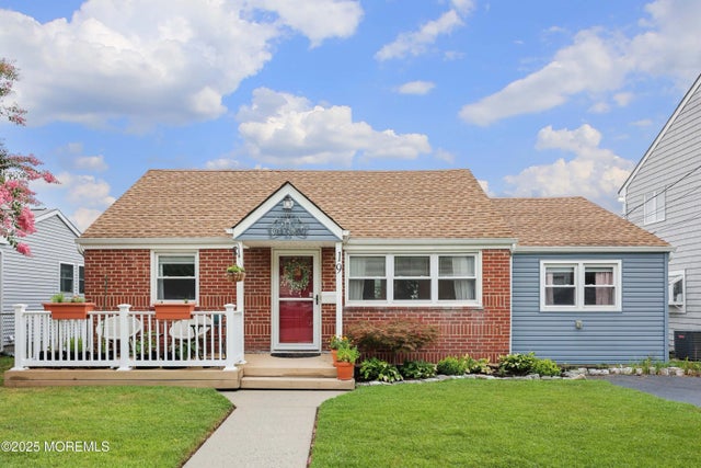 19 Collins Avenue, Port Monmouth