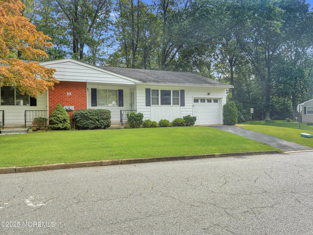 19 Florida Drive A, Whiting