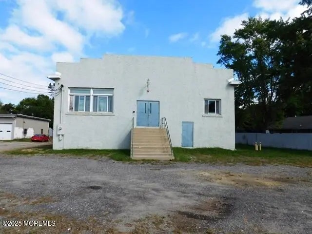 648 White Horse, Hammonton