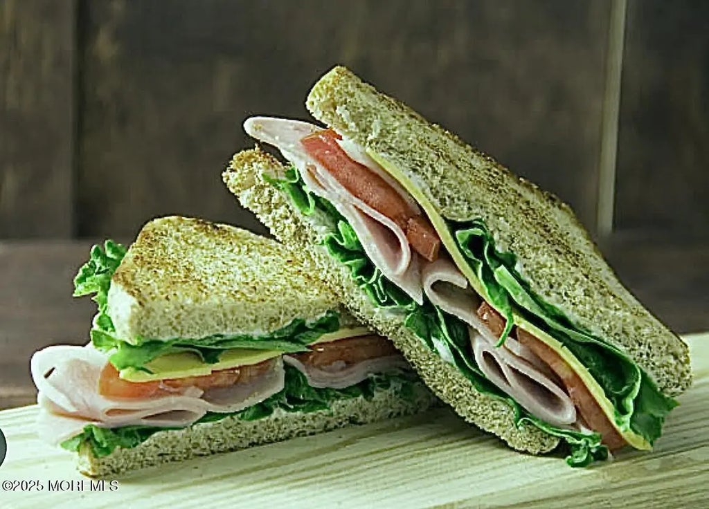 566 Broad Street, Shrewsbury Boro