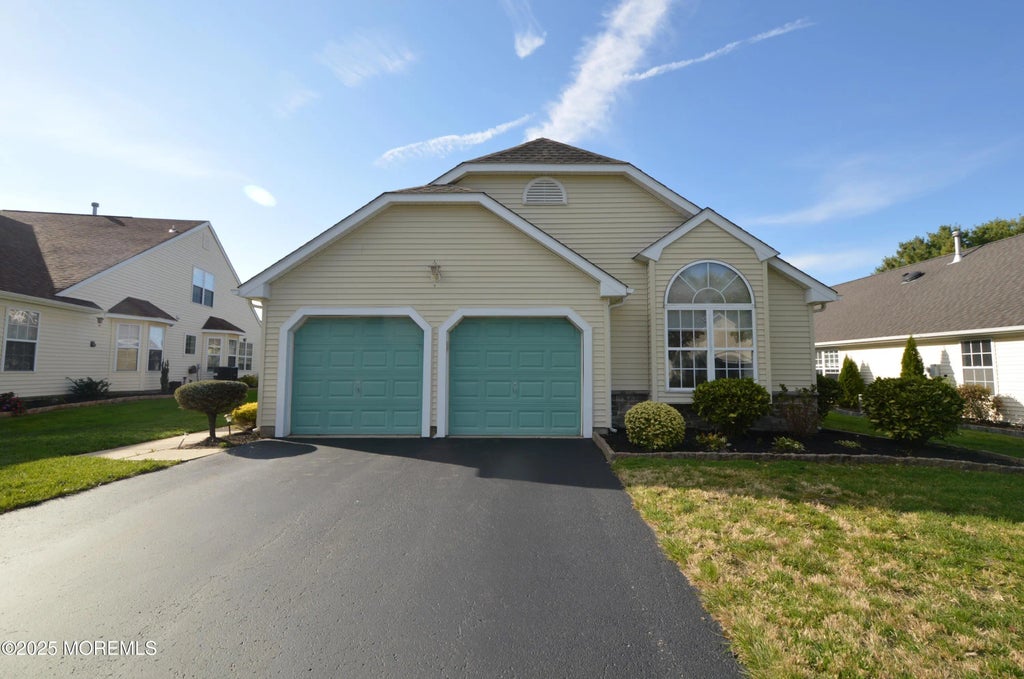 3168 Wood Spring Lane, Toms River