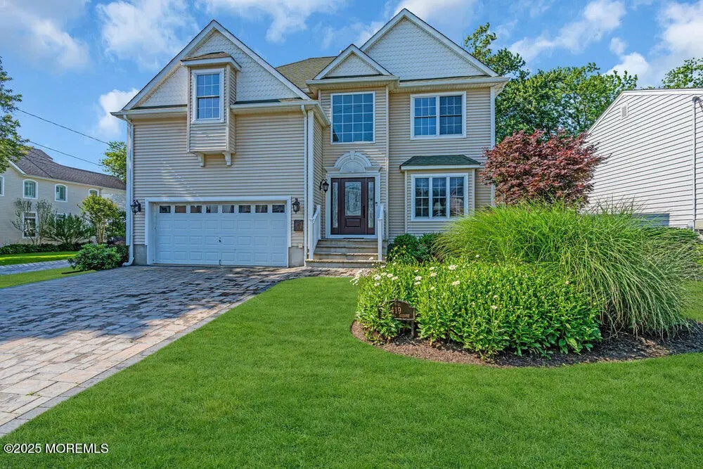 419 Central Avenue, Spring Lake