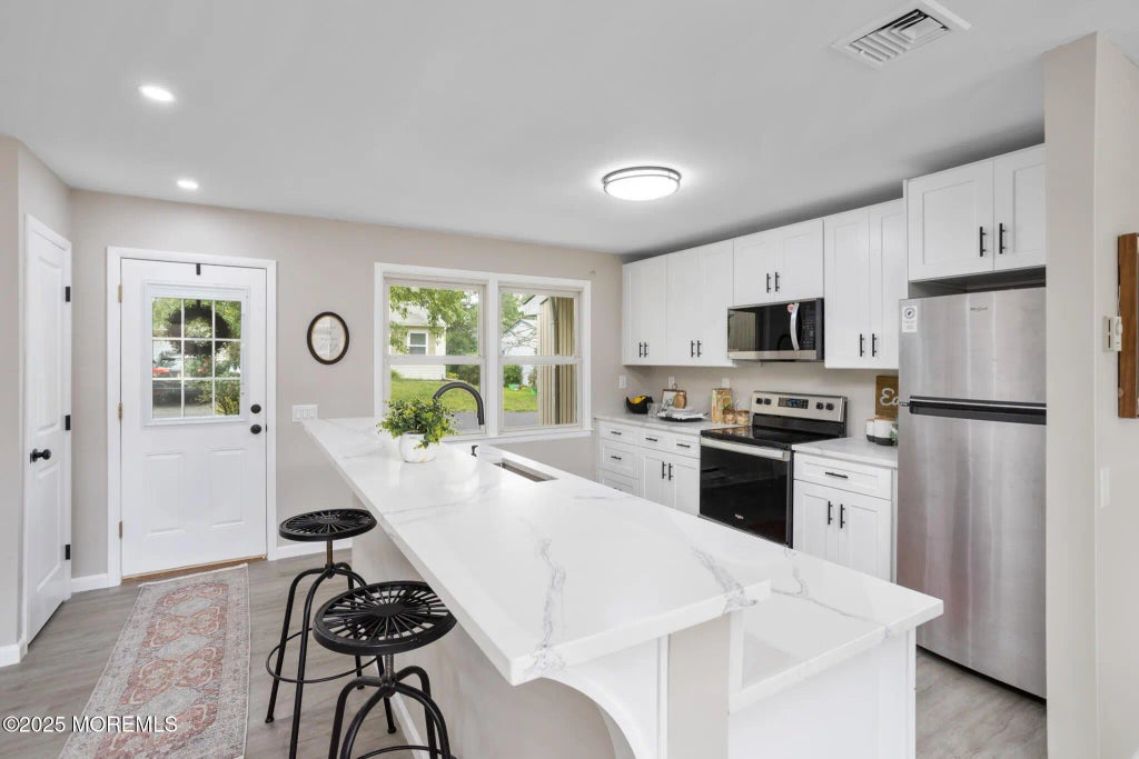 48 Westport Drive, Manchester