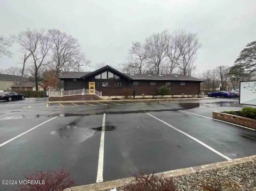 321 Lacey Road, Forked River